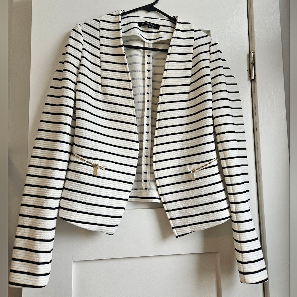 Dynamite White And Navy Striped Open Front Blazer